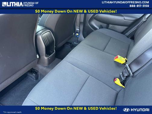 Atlas White 2027 Hyundai KONA SE