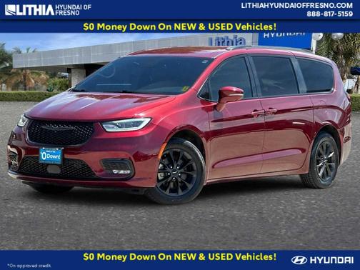 Velvet Red Pearlcoat 2021 Chrysler Pacifica Touring L