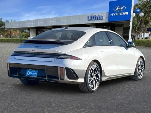 2025 Hyundai IONIQ 6 Limited