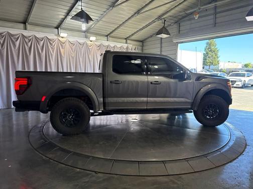 CARBONIZED GRAY METALLIC 2025 Ford F-150 Raptor