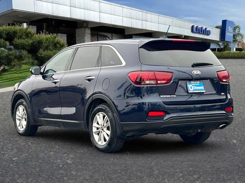 2019 Kia Sorento LX