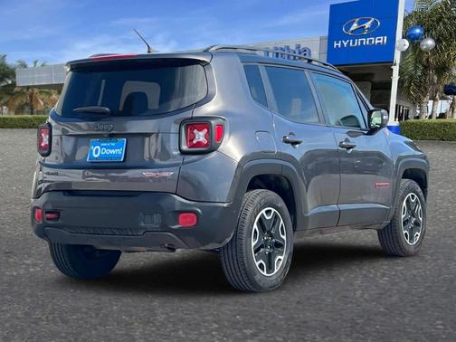 2016 Jeep Renegade Trailhawk