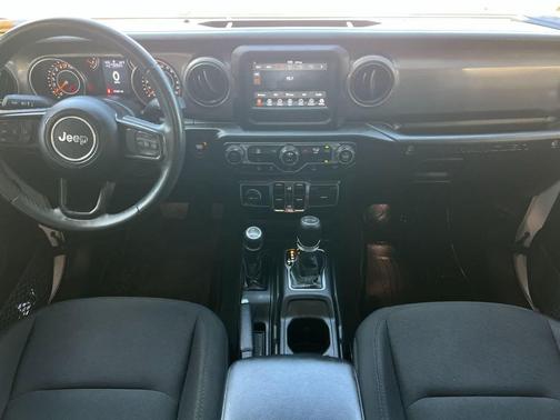 Bright White Clearcoat 2022 Jeep Wrangler Unlimited Sport