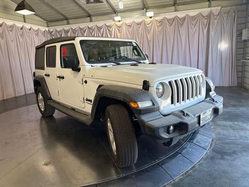 Bright White Clearcoat 2022 Jeep Wrangler Unlimited Sport