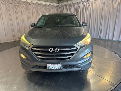 2016 Hyundai TUCSON Sport