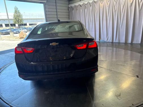 Mosaic Black Metallic 2024 Chevrolet Malibu LT