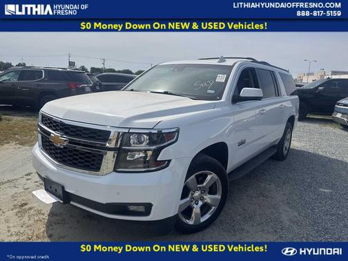Summit White 2017 Chevrolet Suburban LT