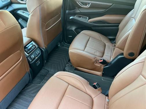 2024 Subaru Ascent Touring 7-Passenger