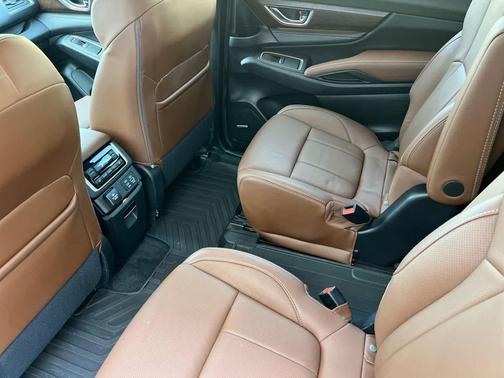 2024 Subaru Ascent Touring 7-Passenger