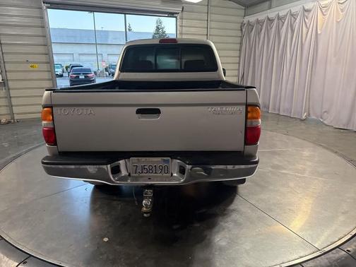 2004 Toyota Tacoma PreRunner Double Cab