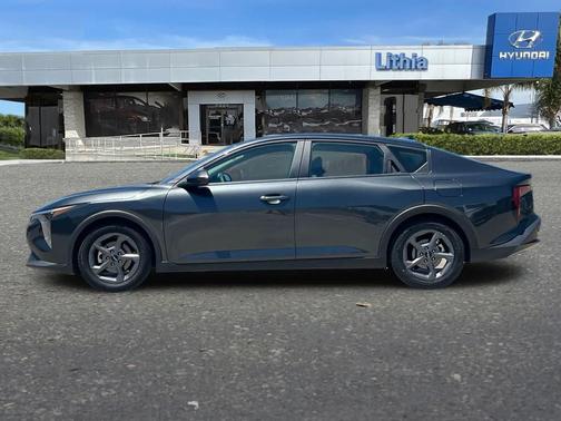 Interstellar Gray 2025 Kia K4 LXS
