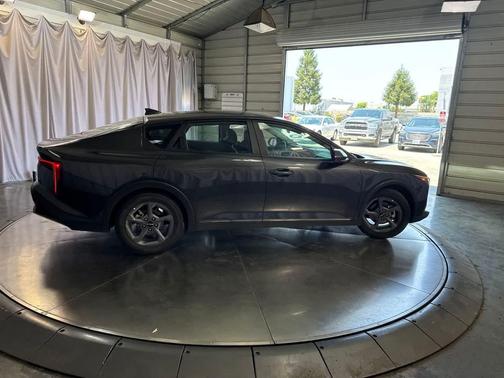 Interstellar Gray 2025 Kia K4 LXS