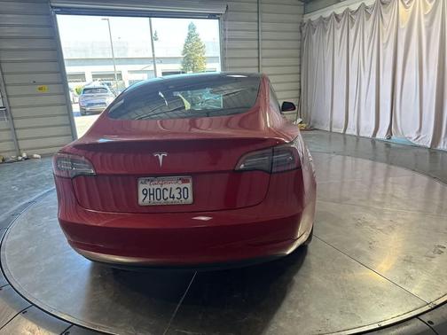 2023 Tesla Model 3 Standard Range
