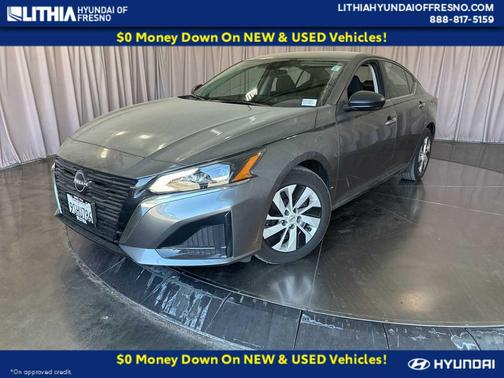 Gun Metallic 2025 Nissan Altima S