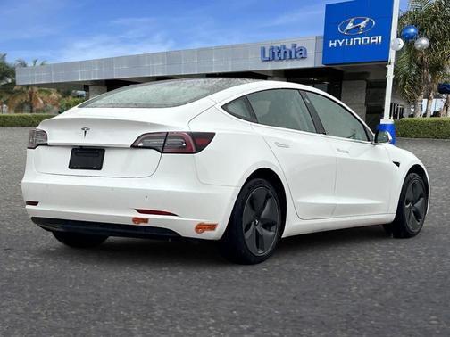 2019 Tesla Model 3 Standard Range