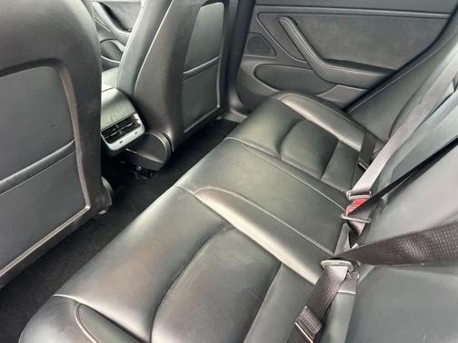 2019 Tesla Model 3 Standard Range