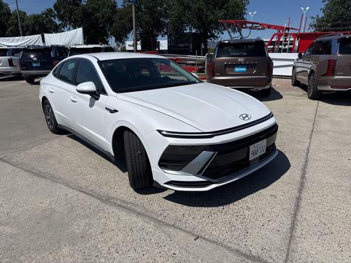 Serenity White 2026 Hyundai SONATA Hybrid Base