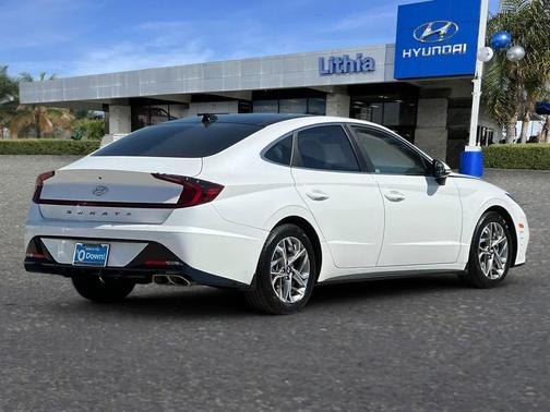 2021 Hyundai SONATA SEL