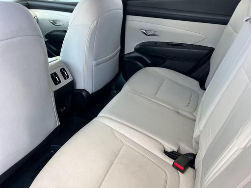 Shimmering Silver 2025 Hyundai TUCSON SEL