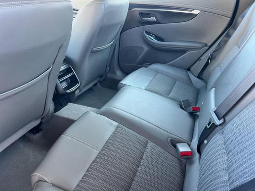 2019 Chevrolet Impala 1LS