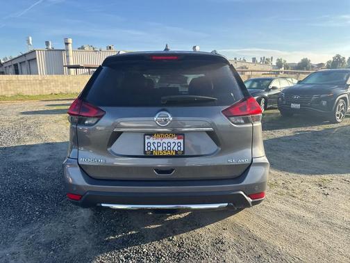 2019 Nissan Rogue SL