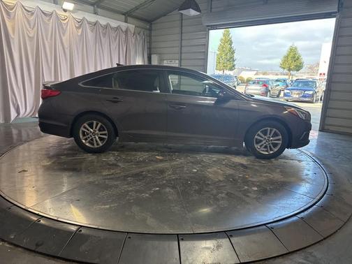2017 Hyundai SONATA Base