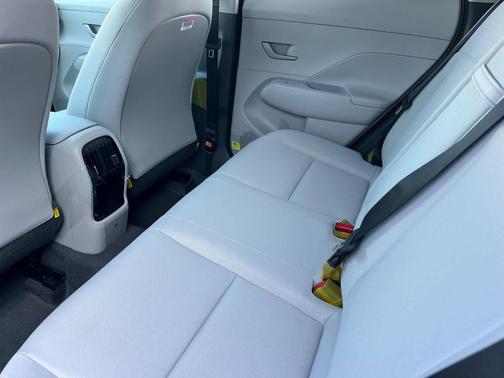 Cyber Gray Metallic 2026 Hyundai KONA SEL Sport