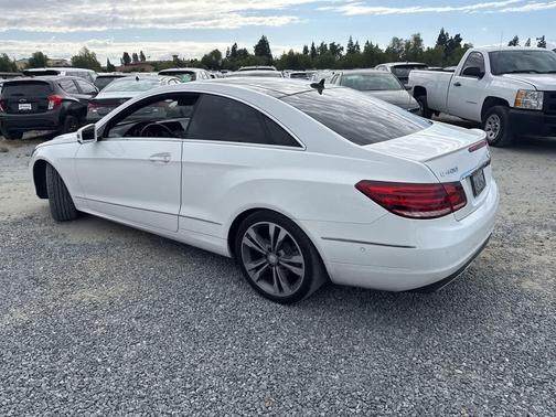 Polar White 2017 Mercedes-Benz E-Class E 400