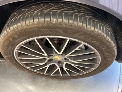 2019 Porsche Cayenne S