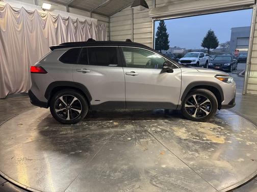 2024 Toyota Corolla Hybrid SE