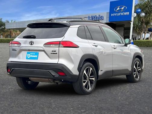 2024 Toyota Corolla Hybrid SE