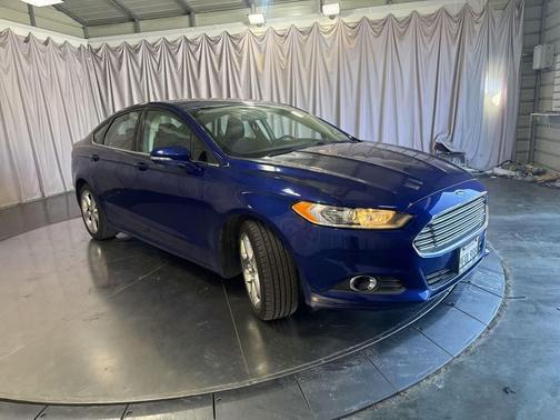 DEEP IMPACT BLUE 2015 Ford Fusion SE