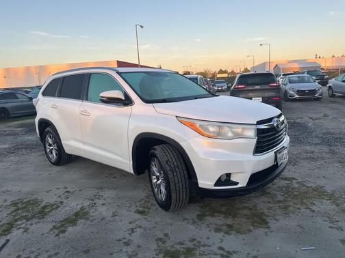 2014 Toyota Highlander XLE
