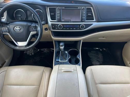 2014 Toyota Highlander XLE
