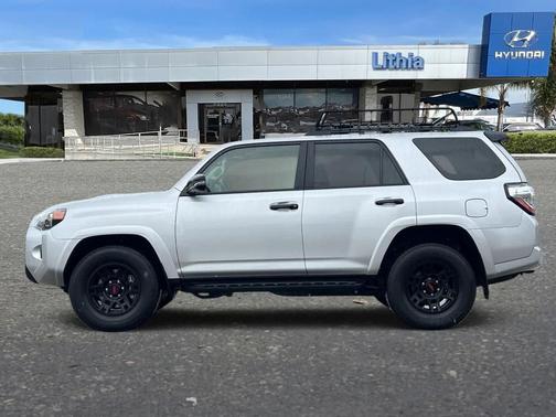 2021 Toyota 4Runner Venture