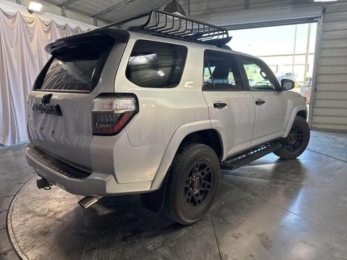 2021 Toyota 4Runner Venture