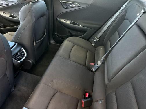 Sterling Gray Metallic 2023 Chevrolet Malibu LT