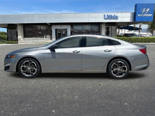 Sterling Gray Metallic 2023 Chevrolet Malibu LT