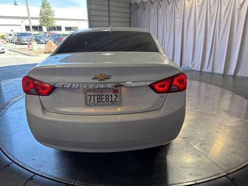 Iridescent Pearl Tricoat 2016 Chevrolet Impala LT