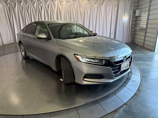 Lunar Silver Metallic 2019 Honda Accord LX