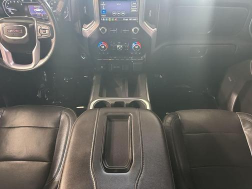 Onyx Black 2020 GMC Sierra 1500 SLT