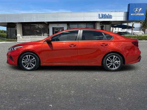 Fire Orange 2022 Kia Forte LXS