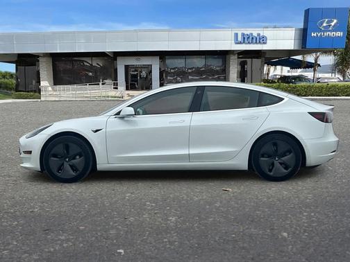 2019 Tesla Model 3 Standard Range Plus