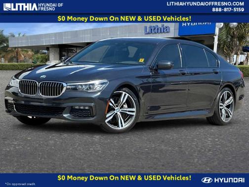 Singapore Gray Metallic 2019 BMW 740 740i