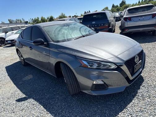 Gun Metallic 2022 Nissan Altima 2.5 SR