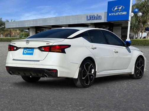 2023 Nissan Altima 2.5 SR