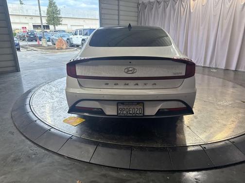 2022 Hyundai SONATA Hybrid Limited