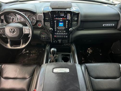 Diamond Black Crystal Pearlcoat 2021 RAM 1500 TRX