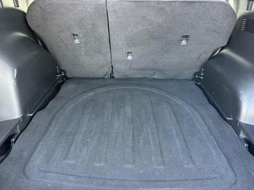 Ebony Black 2026 Kia Sportage LX