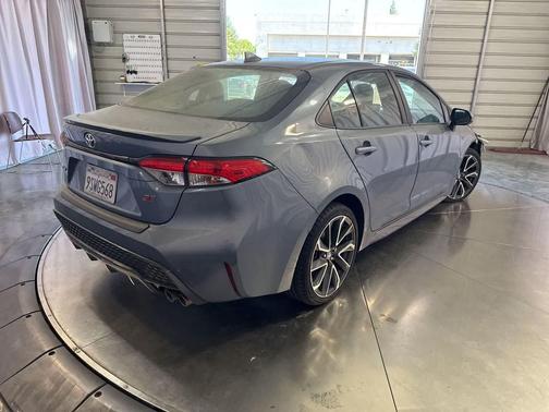 Celestite 2020 Toyota Corolla SE